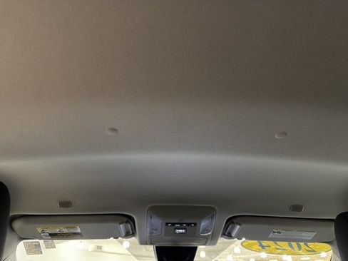 Used 2024 Toyota RAV4 XLE FWD image 26