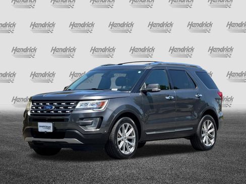Used 2017 Ford Explorer Limited w/ Equipment Group 301A AWD/4WD image 9