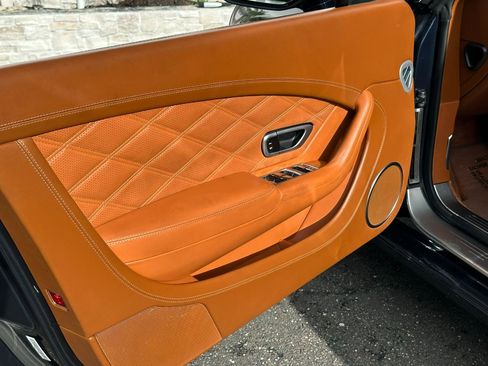 Used 2012 Bentley Continental GT AWD/4WD image 30