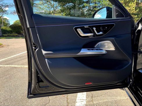 New 2026 Mercedes-Benz E 350 4MATIC Sedan image 14