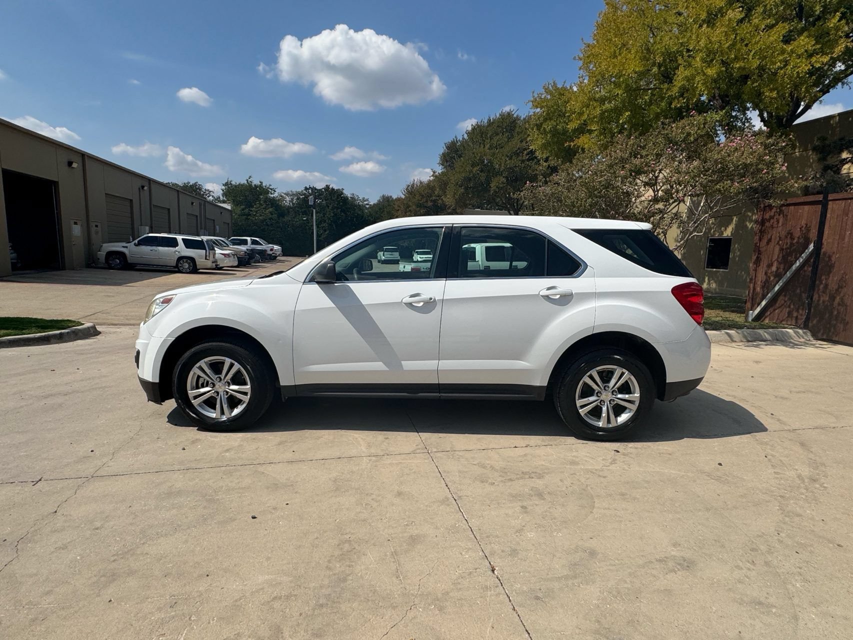 Used 2013 Chevrolet Equinox LS FWD image 4