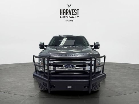 Used 2018 Ford F250 Lariat w/ Chrome Package AWD/4WD image 11