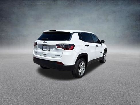 Used 2024 Jeep Compass Sport AWD/4WD image 5
