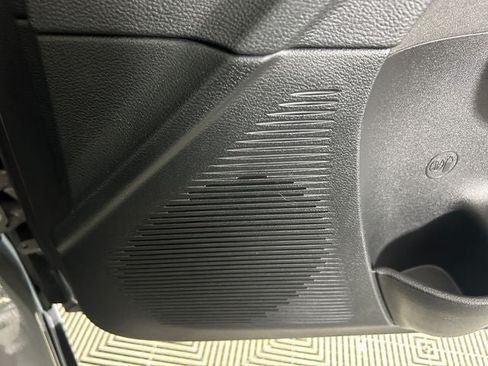 Used 2019 Dodge Challenger R/T RWD image 27