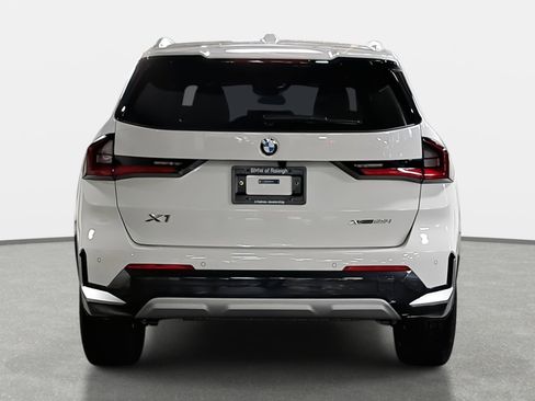 New 2026 BMW X1 xDrive28i w/ Technology Package image 6