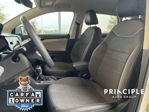 Certified 2023 Volkswagen Taos SE w/ Black Wheel Package image 13