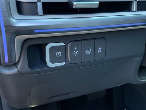 New 2025 Hyundai Santa Fe Limited FWD image 11
