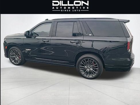 Used 2024 Cadillac Escalade V w/ Heavy-Duty Trailer Package AWD/4WD image 8