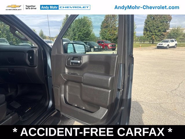 Used 2020 Chevrolet Silverado 1500 Custom w/ Custom Value Package AWD/4WD image 16