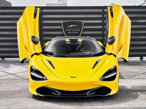 Used 2021 McLaren 720S Luxury RWD image 21