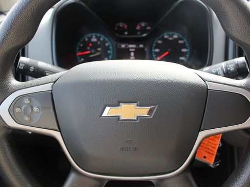 Used 2020 Chevrolet Colorado W/T w/ WT Convenience Package image 18