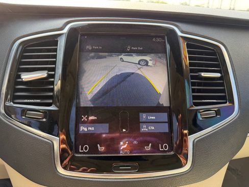 Used 2016 Volvo XC90 T6 Momentum AWD/4WD image 20