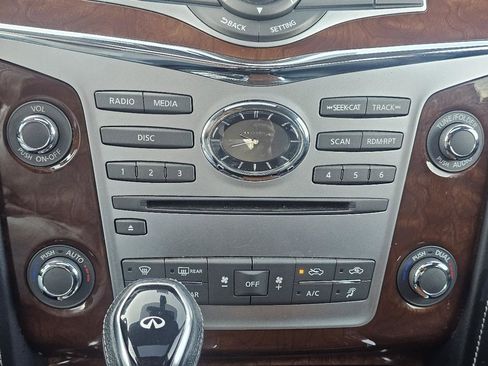 Used 2018 INFINITI QX80 Limited w/ All Season Package image 34