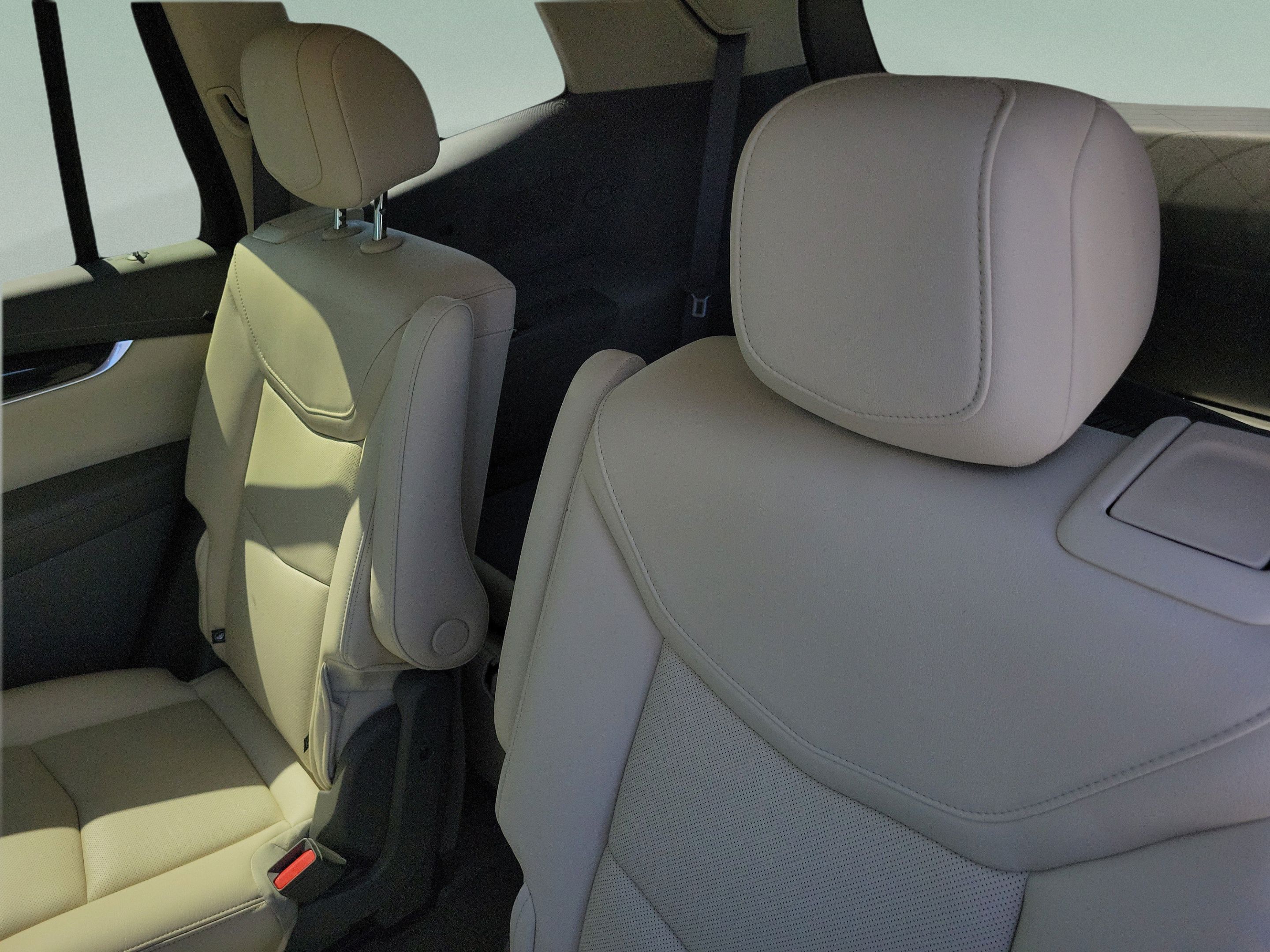 Used 2024 Cadillac XT6 Premium Luxury FWD image 10