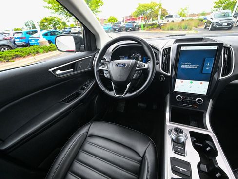 Used 2023 Ford Edge SEL AWD/4WD image 33