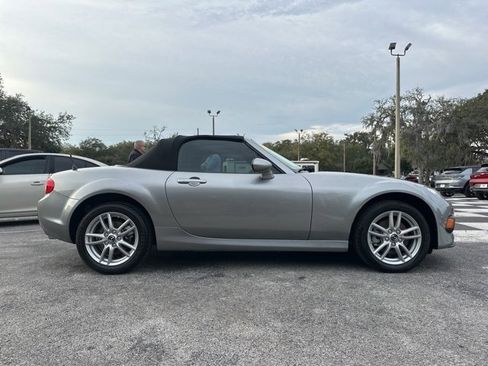 Used 2013 MAZDA MX-5 Miata Sport image 32