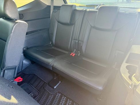 Used 2019 Volkswagen Atlas SE FWD image 16