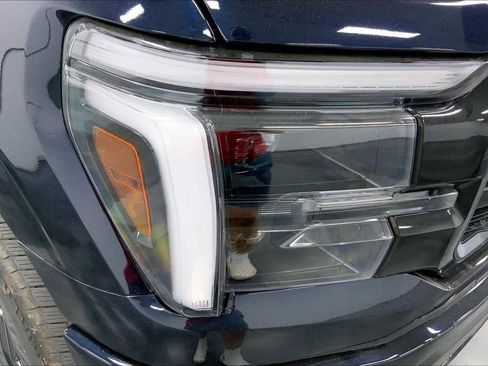 New 2025 Ford F150 Lariat w/ Equipment Group 501A Mid image 14