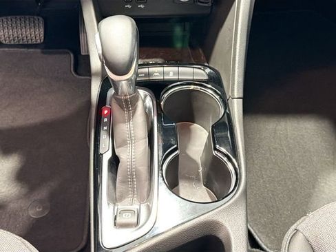 Certified 2025 Buick Encore GX Preferred w/ Advanced Technology Package image 15