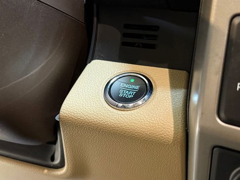 Used 2018 Ford F150 Lariat w/ Equipment Group 502A Luxury image 39