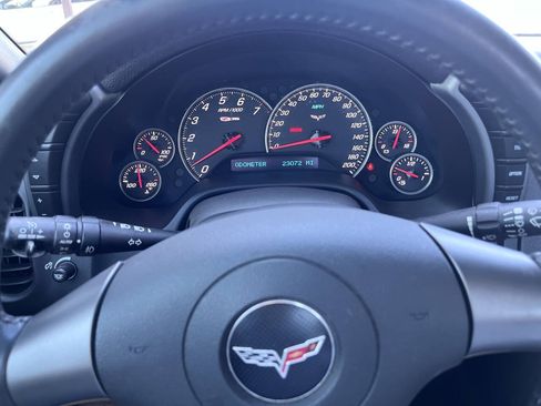 Used 2006 Chevrolet Corvette Z06 w/ Preferred Equipment Group RWD image 15