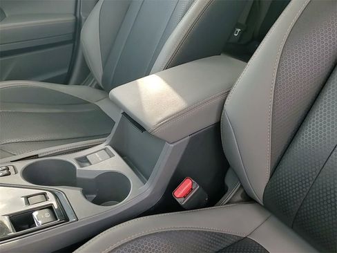 Used 2024 Subaru Crosstrek 2.5i Wilderness image 31