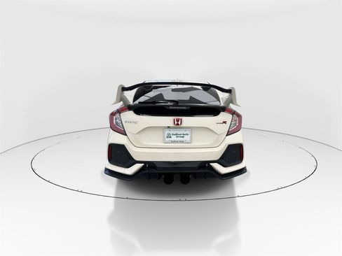 Used 2019 Honda Civic Type R image 7
