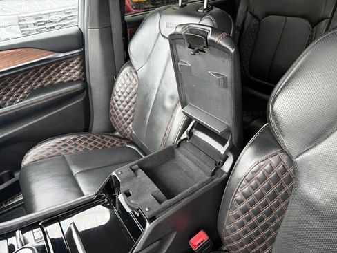 Used 2023 Jeep Grand Cherokee Summit w/ Adv Protech Group IV AWD/4WD image 28