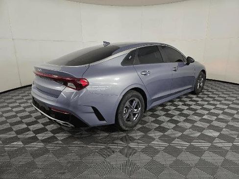 Used 2022 Kia K5 LXS FWD image 4