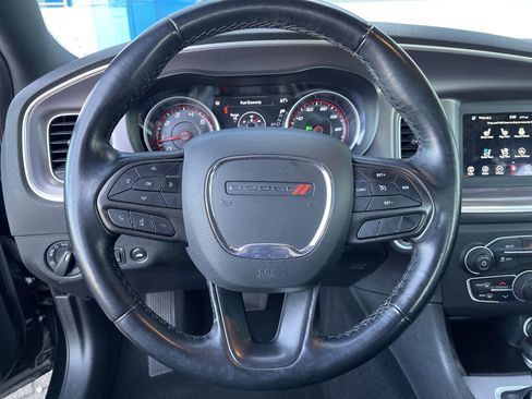 Used 2022 Dodge Charger SXT w/ Leather Interior Group image 21