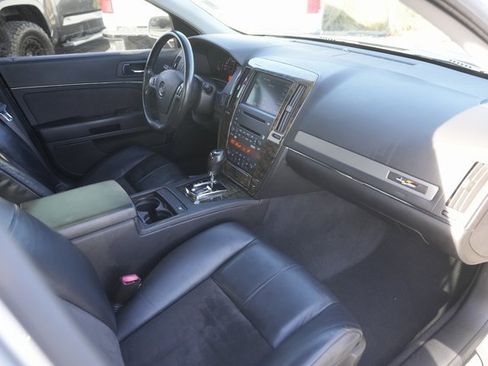 Used 2006 Cadillac STS V image 18