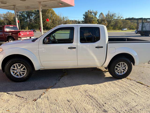 Used 2016 Nissan Frontier SV AWD/4WD image 7