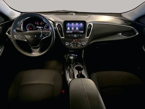 Used 2020 Chevrolet Malibu LT FWD image 14