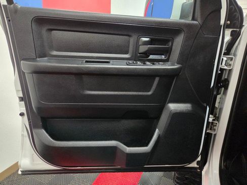 Used 2013 RAM 3500 Tradesman w/ Chrome Appearance Group image 35