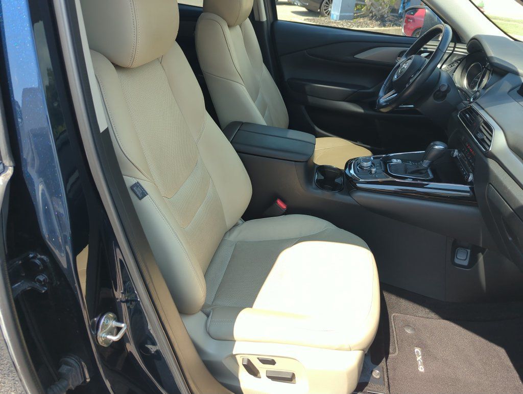 Used 2023 MAZDA CX-9 Touring AWD/4WD image 39