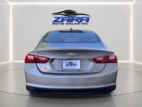 Used 2023 Chevrolet Malibu LT FWD image 5