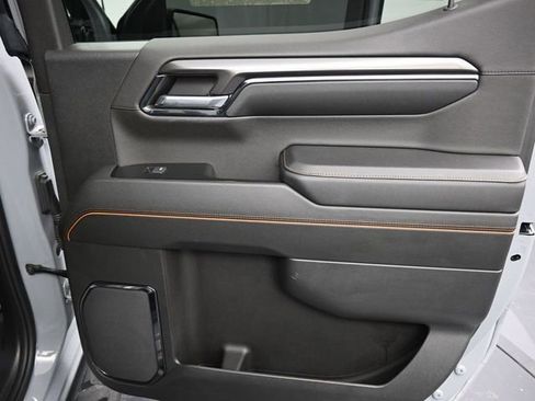 Certified 2024 GMC Sierra 1500 AT4 w/ Technology Package image 12