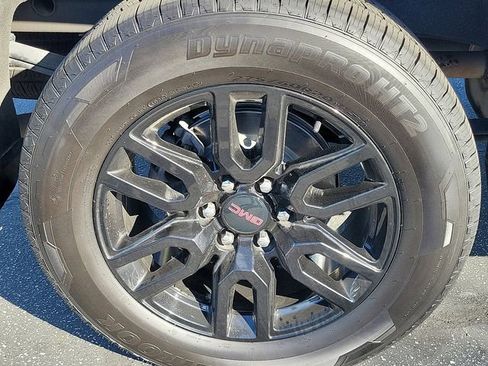 Used 2021 GMC Sierra 1500 Elevation image 24