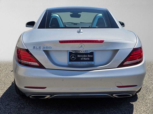 Used 2020 Mercedes-Benz SLC 300 image 5