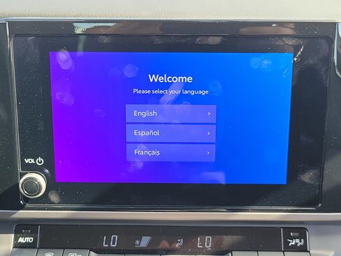 Used 2025 Toyota Camry LE image 17