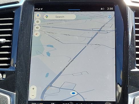 Used 2025 Volvo XC90 T8 Plus image 20