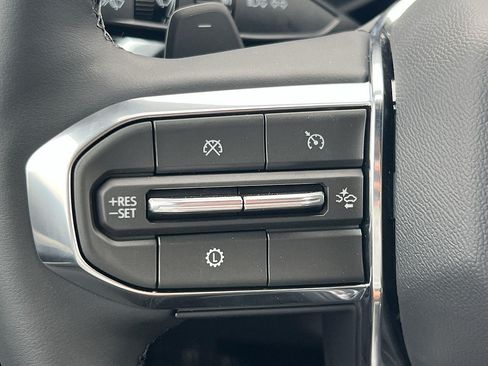 New 2026 GMC Acadia Elevation FWD image 13