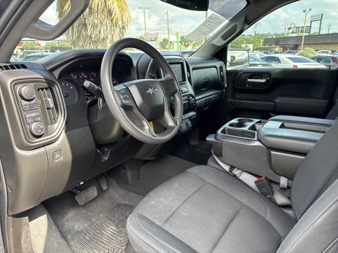 Used 2021 Chevrolet Silverado 1500 Custom Trail Boss AWD/4WD image 21
