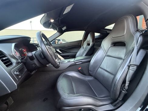 Used 2019 Chevrolet Corvette Stingray Coupe w/ Carbon Flash Badge Package RWD image 23