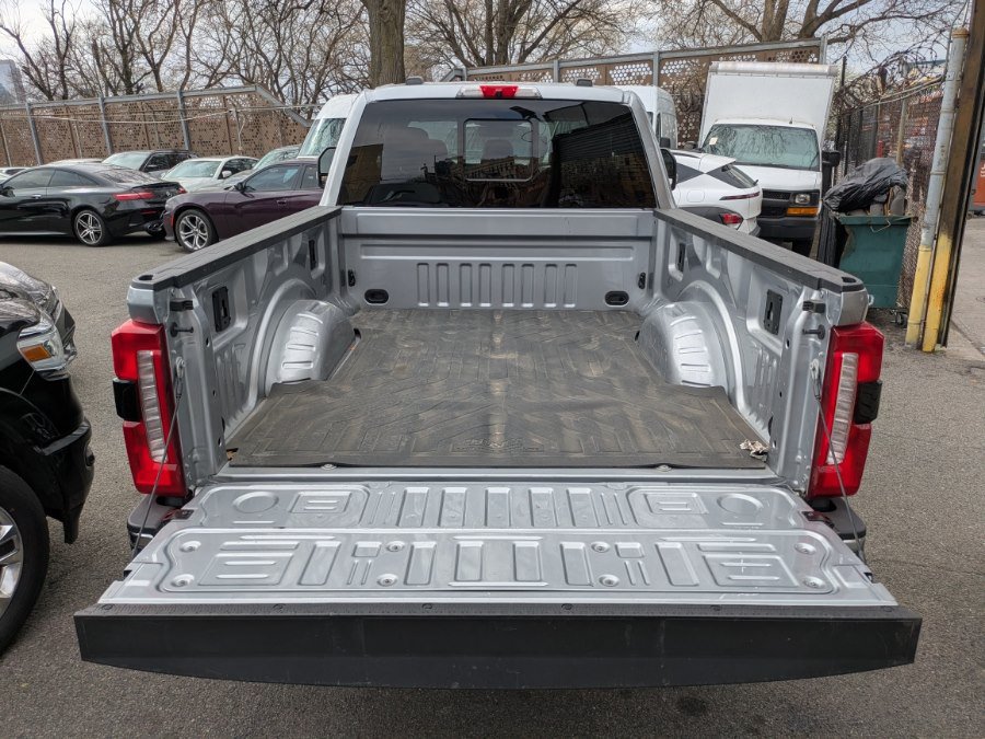 Used 2023 Ford F250 Lariat AWD/4WD image 15