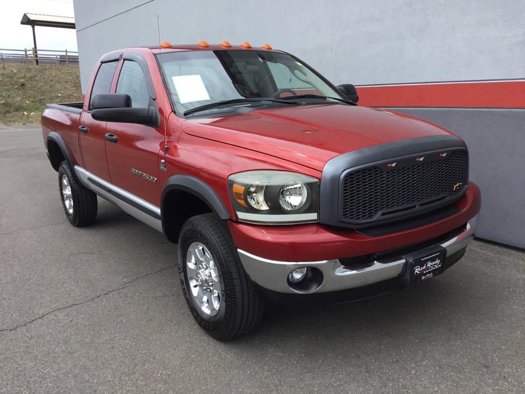 Used 2006 Dodge Ram 2500 Truck SLT AWD/4WD image 2