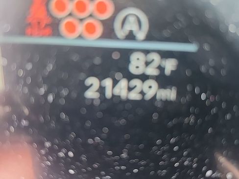 Used 2024 Hyundai Santa Fe XRT image 2