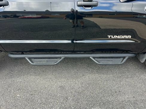 Used 2019 Toyota Tundra SR5 AWD/4WD image 16
