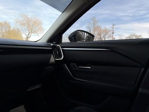 Used 2025 MAZDA CX-50 AWD 2.5 S w/ Premium Package image 28