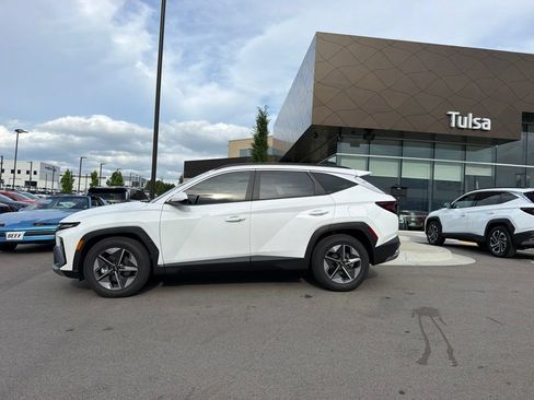 Certified 2026 Hyundai Tucson SEL FWD image 6